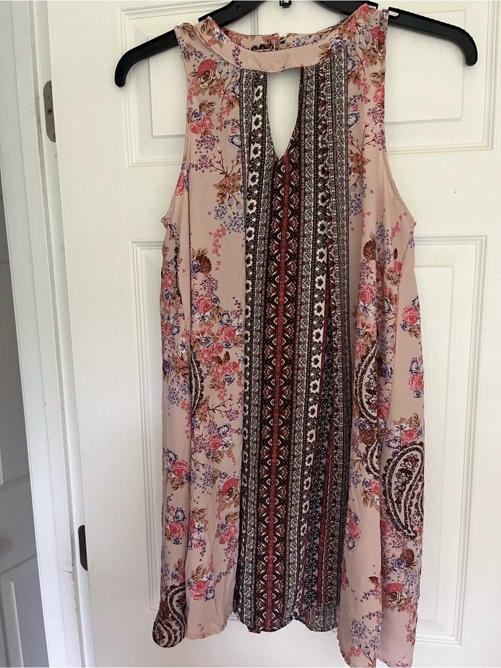 Boho Sleeveless Floral Mini Dress in Blush Pink